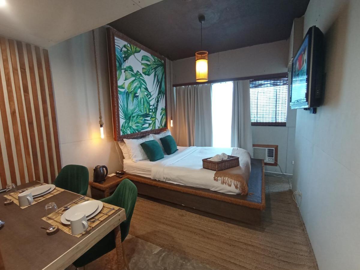 The Staycation - Serviced Rooms Manila Dış mekan fotoğraf