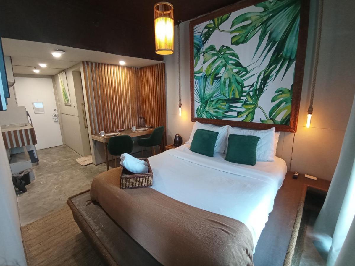 The Staycation - Serviced Rooms Manila Dış mekan fotoğraf