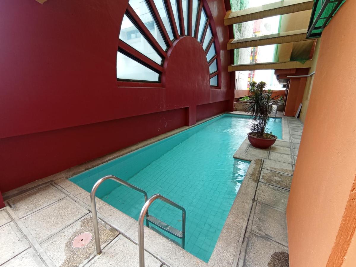 The Staycation - Serviced Rooms Manila Dış mekan fotoğraf